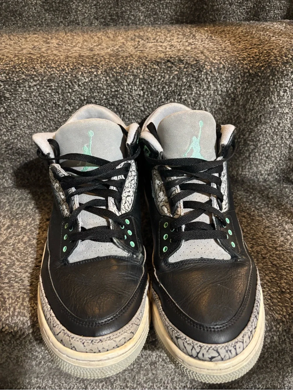 Air Jordan 3 Retro ‘Green Glow